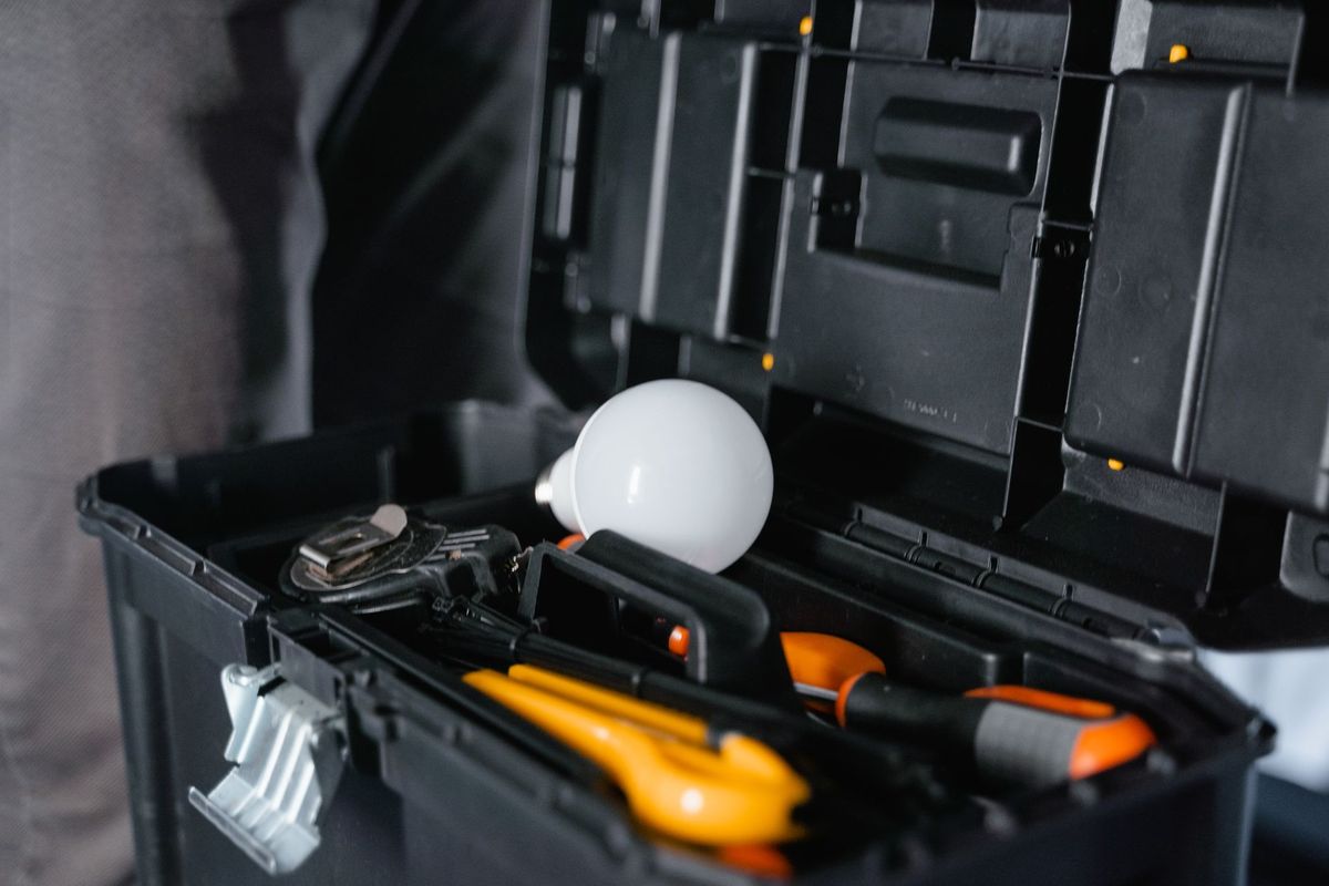 Eski Binalarda Elektrik Tesisatı Ne Zaman Yenilenmeli?